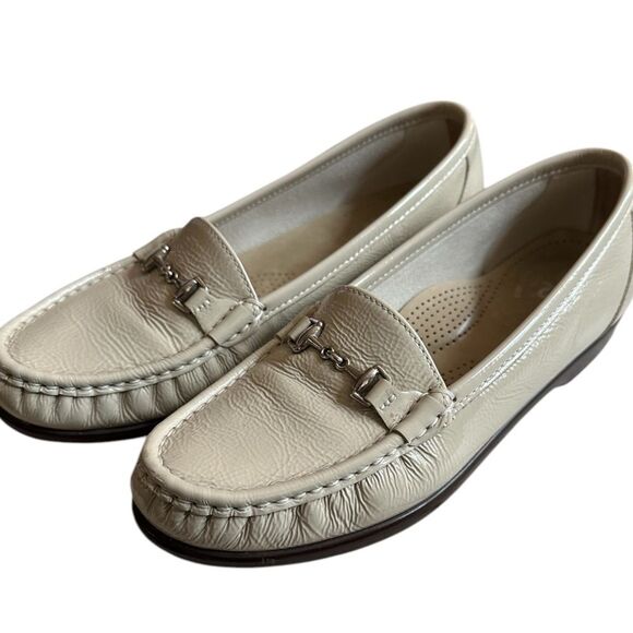 SAS Metro Horsebit Loafer Size 8N Bone Color Patent Leather. - Picture 2 of 9